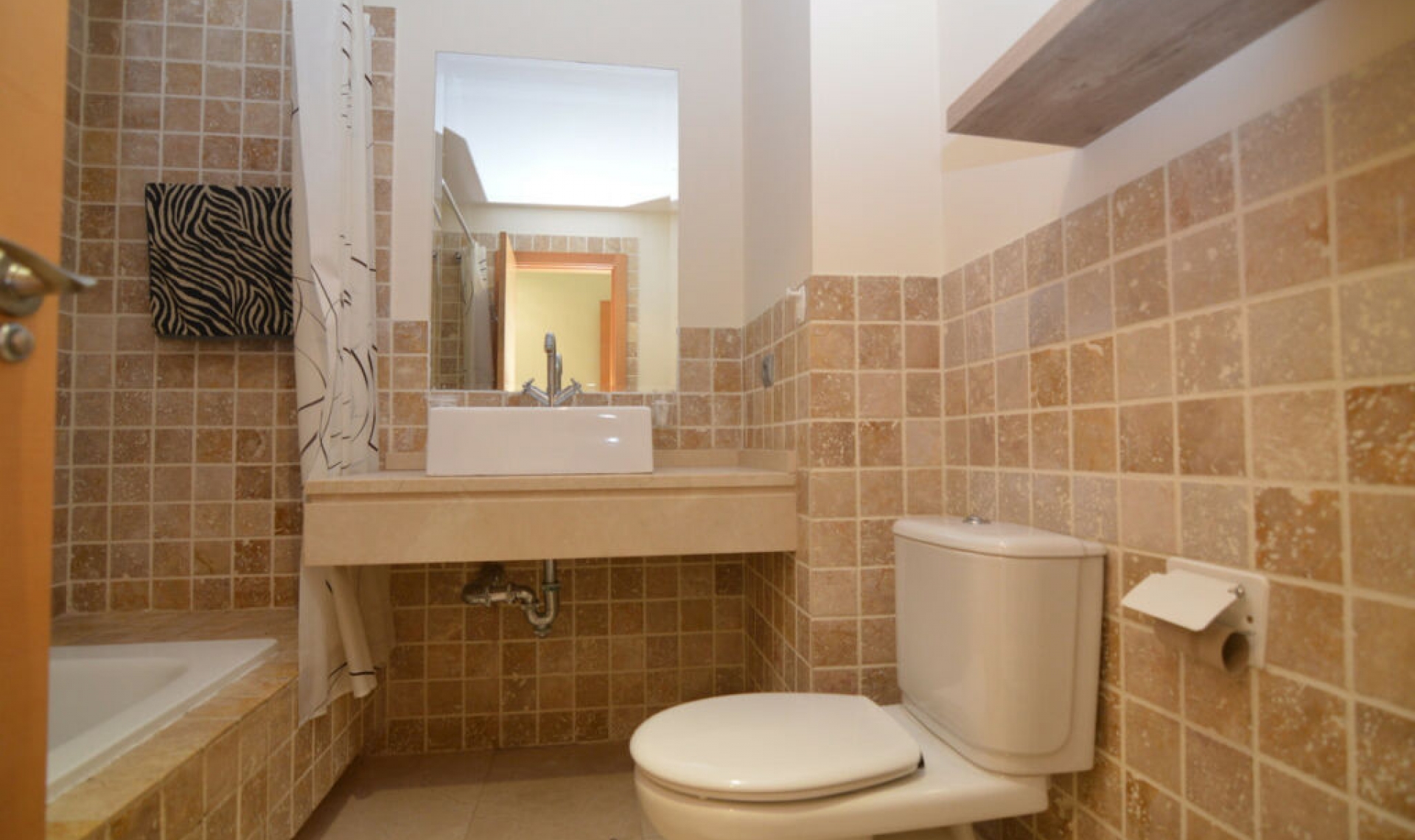 Další prodej - Apartment -
Estepona