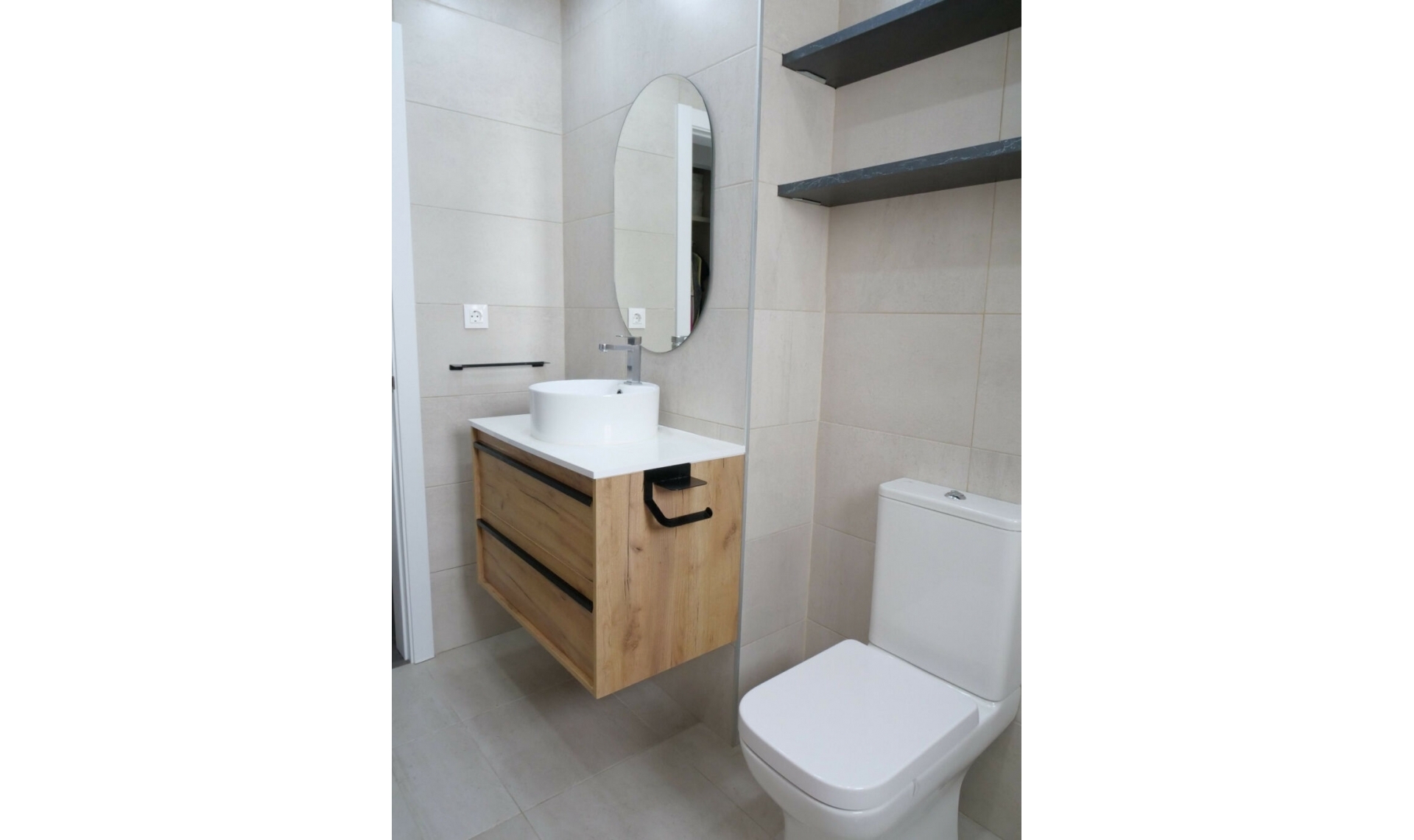 Další prodej - Apartment -
Estepona