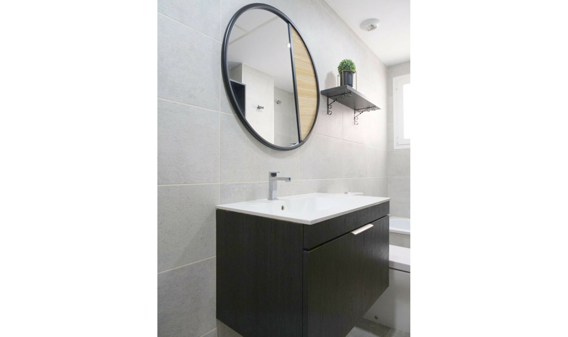 Další prodej - Apartment -
Estepona
