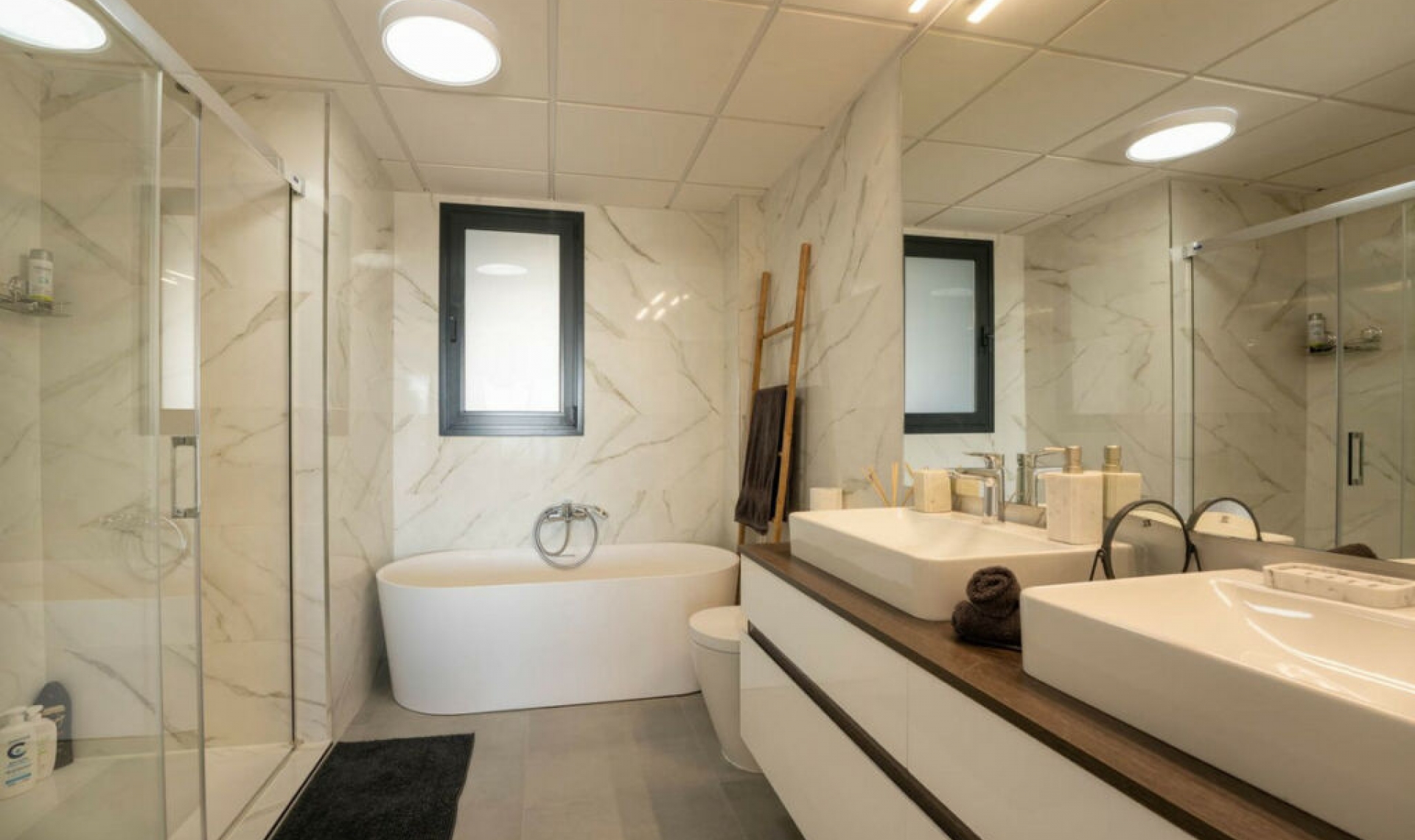 Další prodej - Apartment -
Estepona