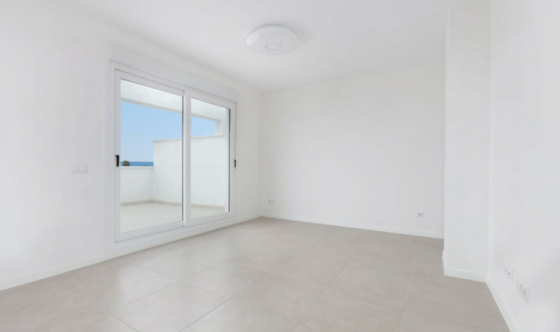 Další prodej - Apartment -
Estepona