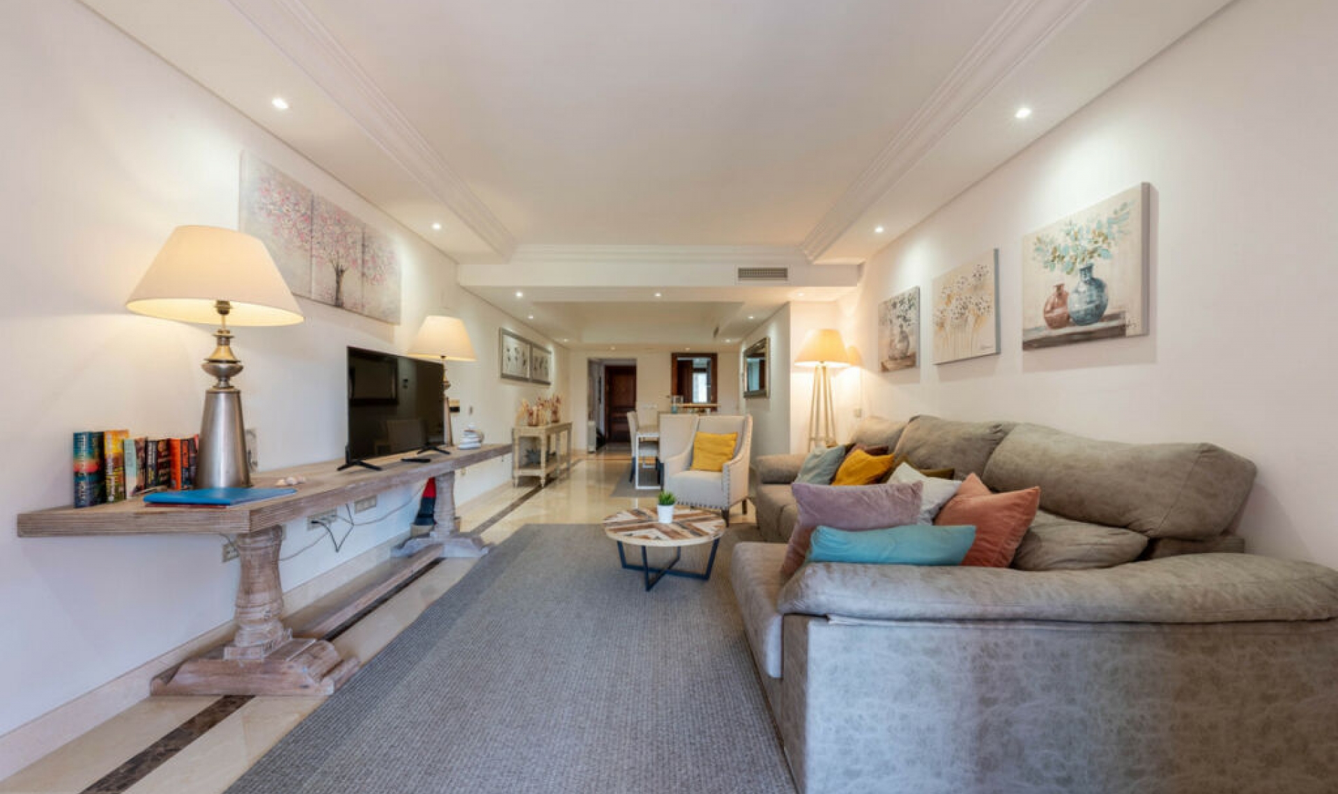 Další prodej - Apartment -
Estepona