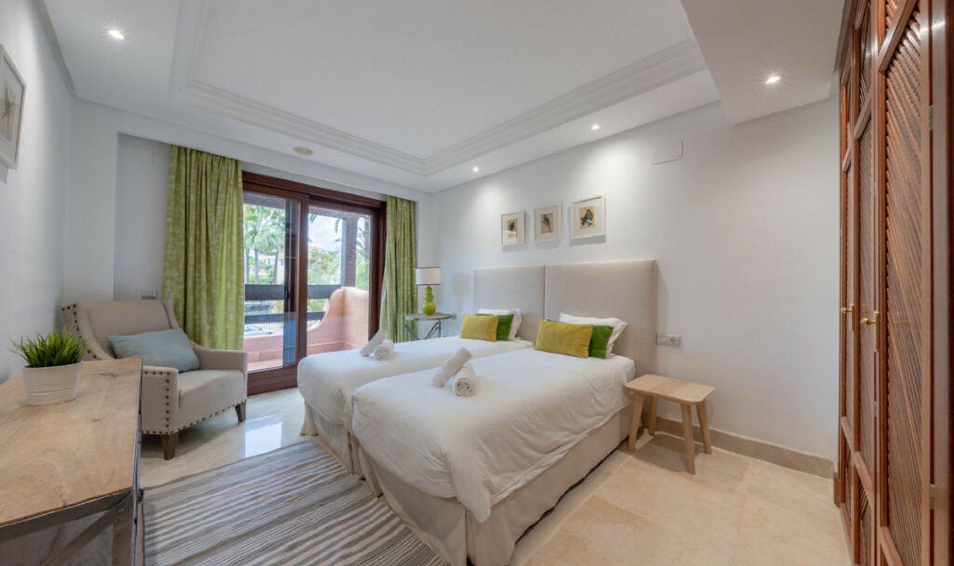 Další prodej - Apartment -
Estepona