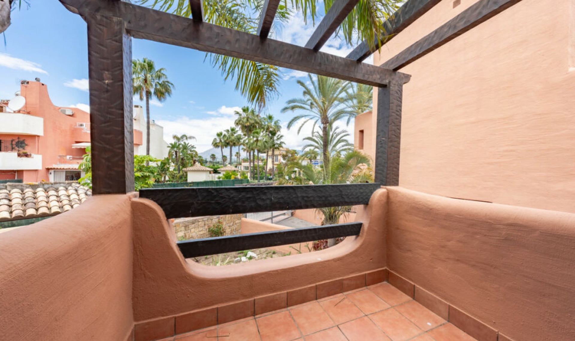 Další prodej - Apartment -
Estepona