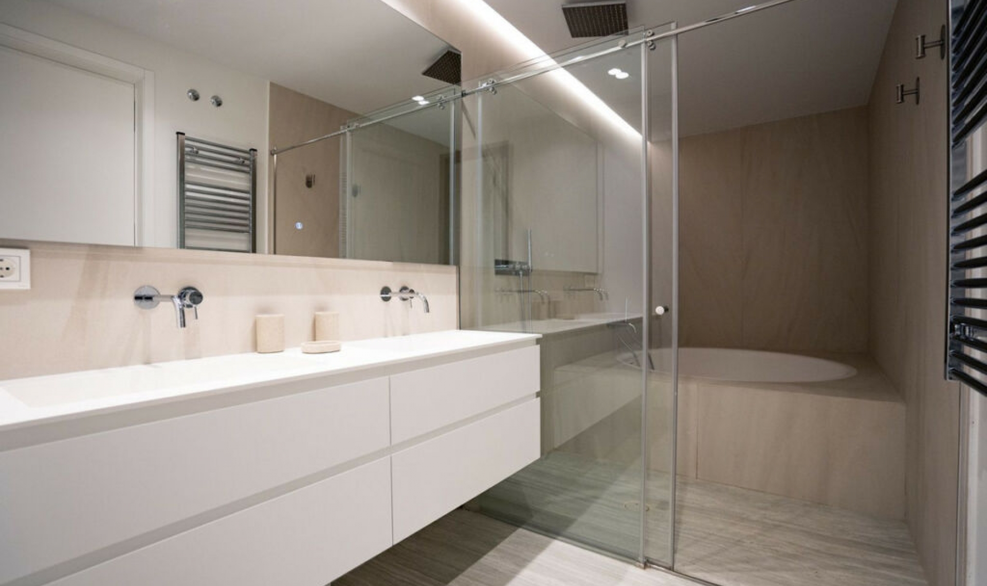 Další prodej - Apartment -
Estepona