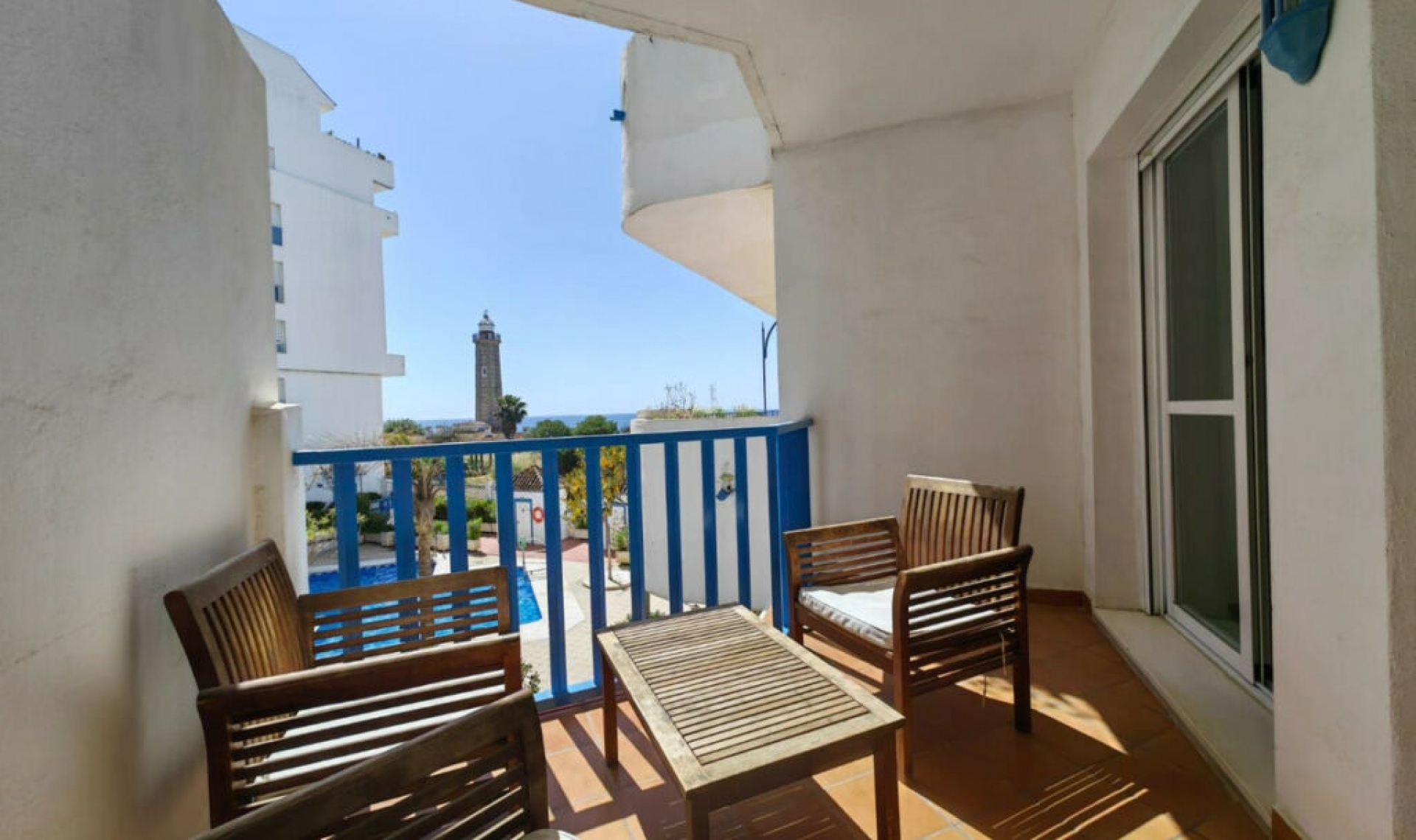 Další prodej - Apartment -
Estepona