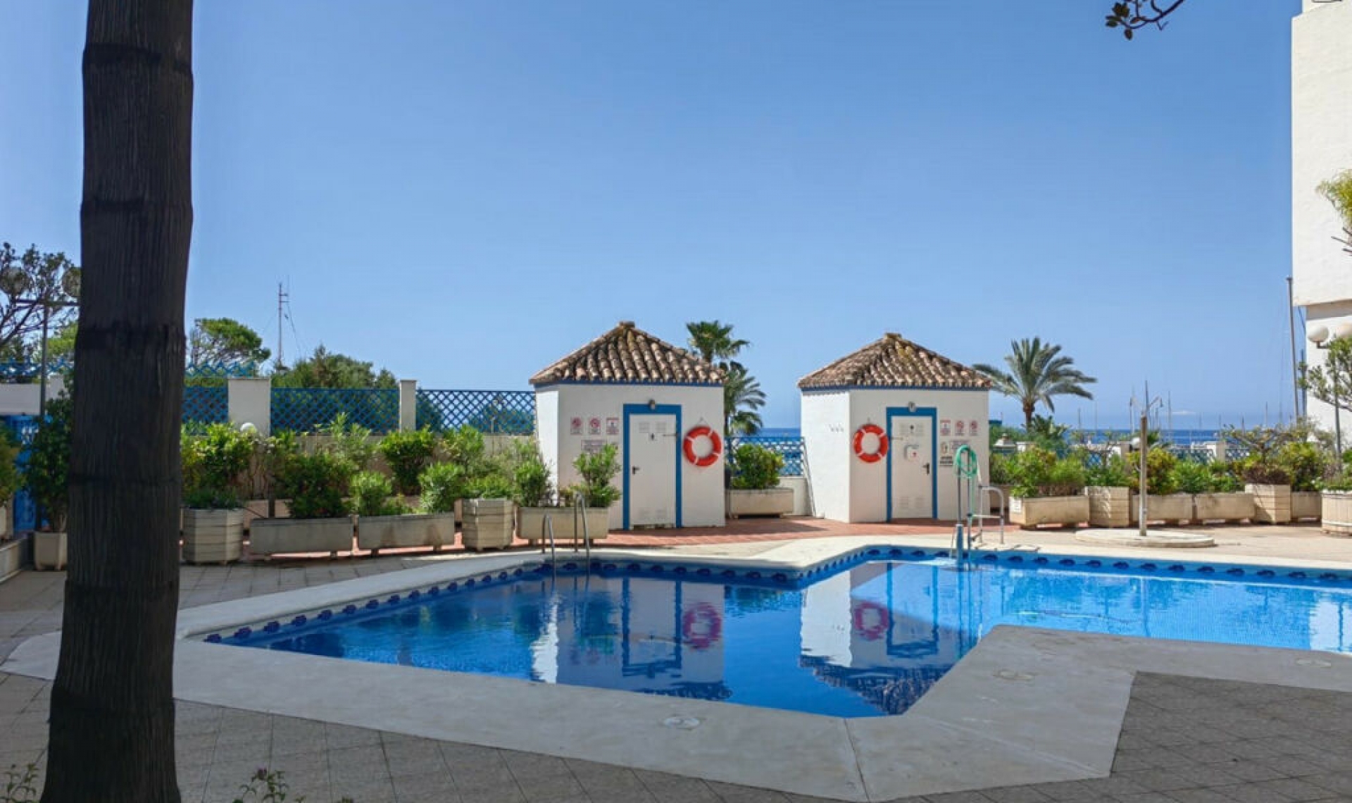 Další prodej - Apartment -
Estepona
