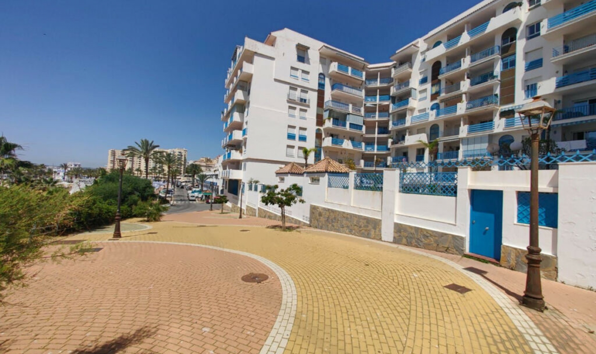 Další prodej - Apartment -
Estepona