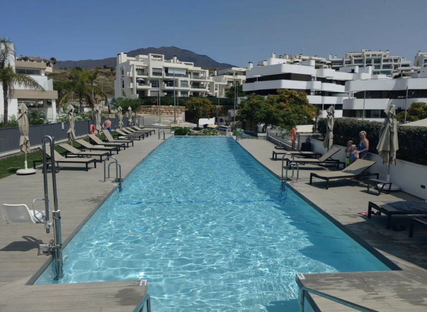 Další prodej - Apartment -
Estepona