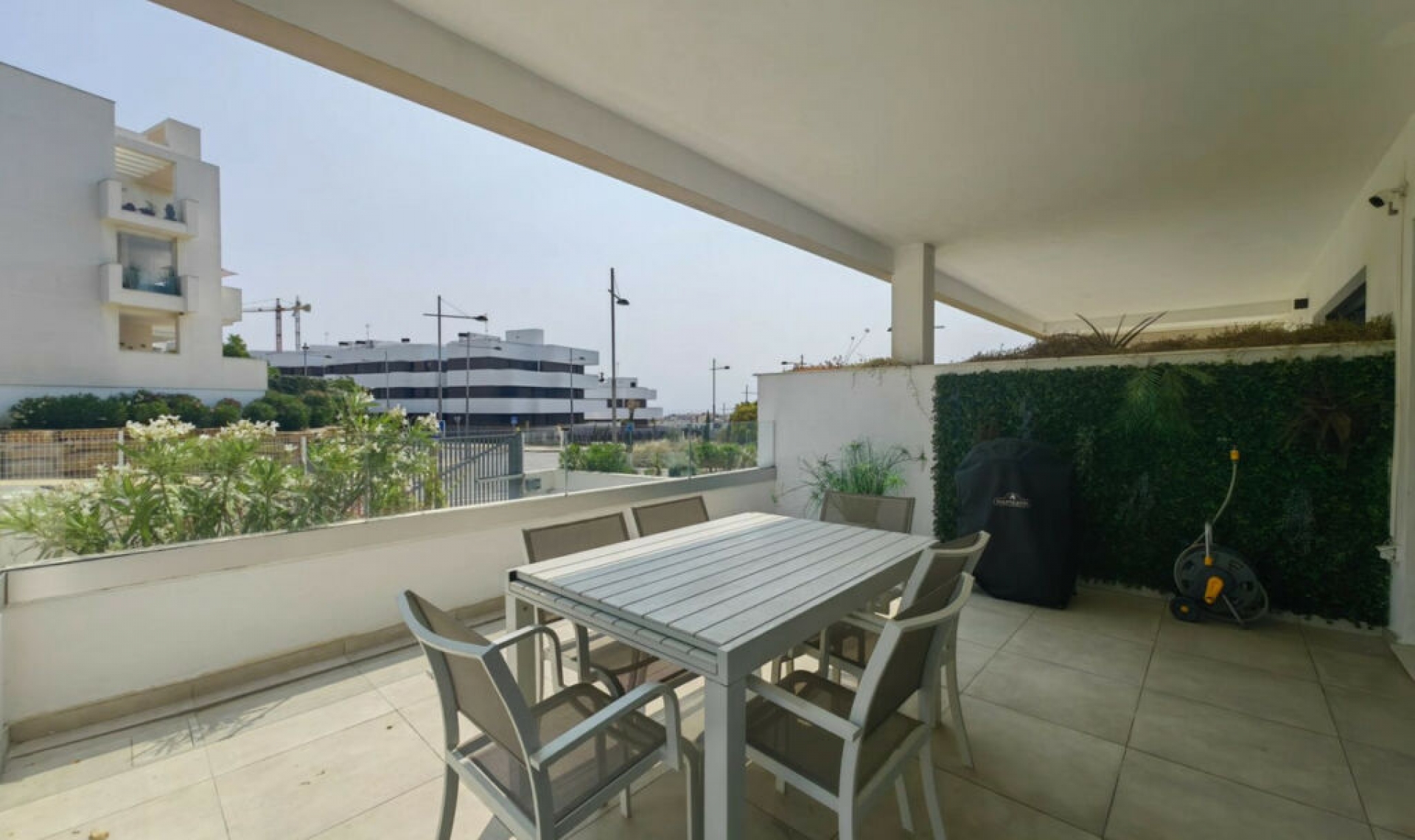 Další prodej - Apartment -
Estepona