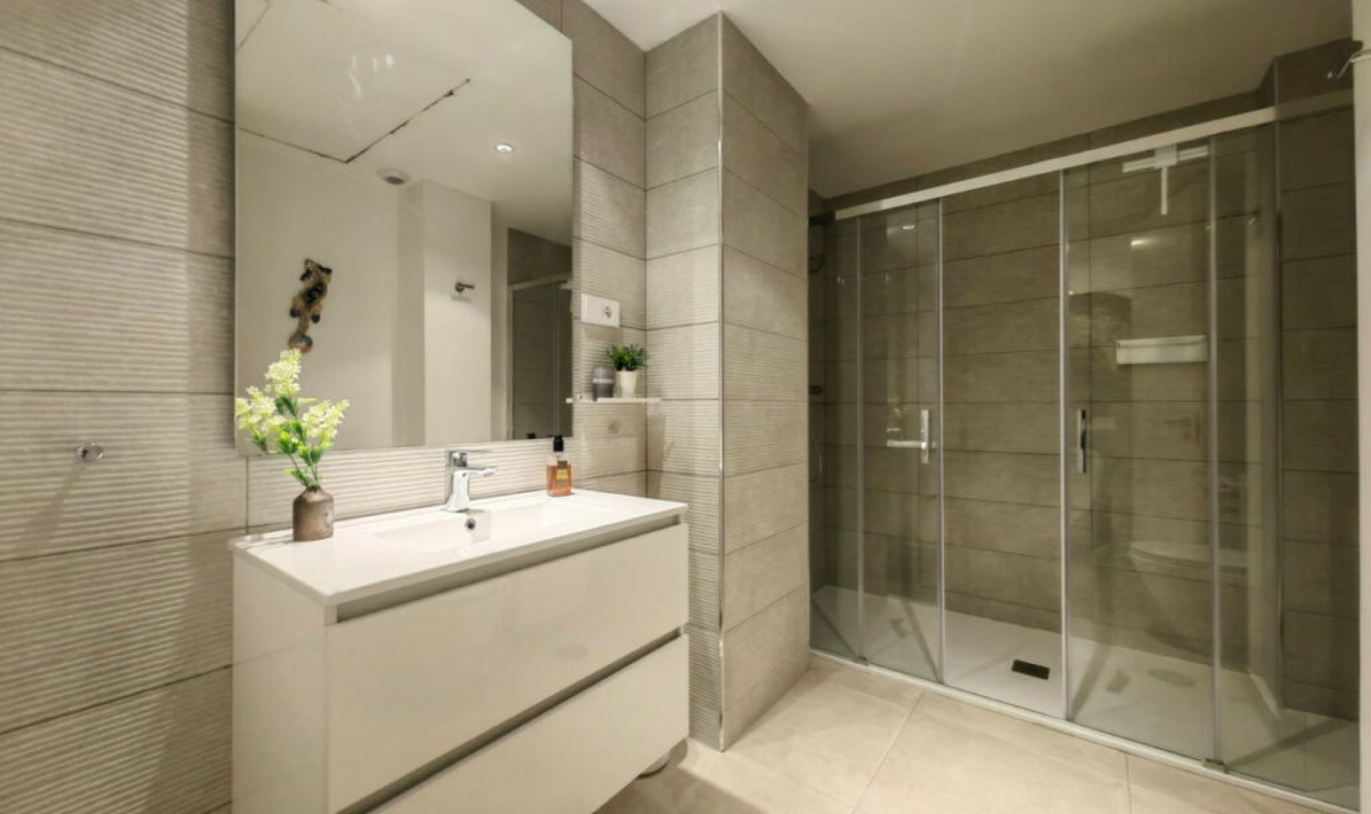 Další prodej - Apartment -
Estepona
