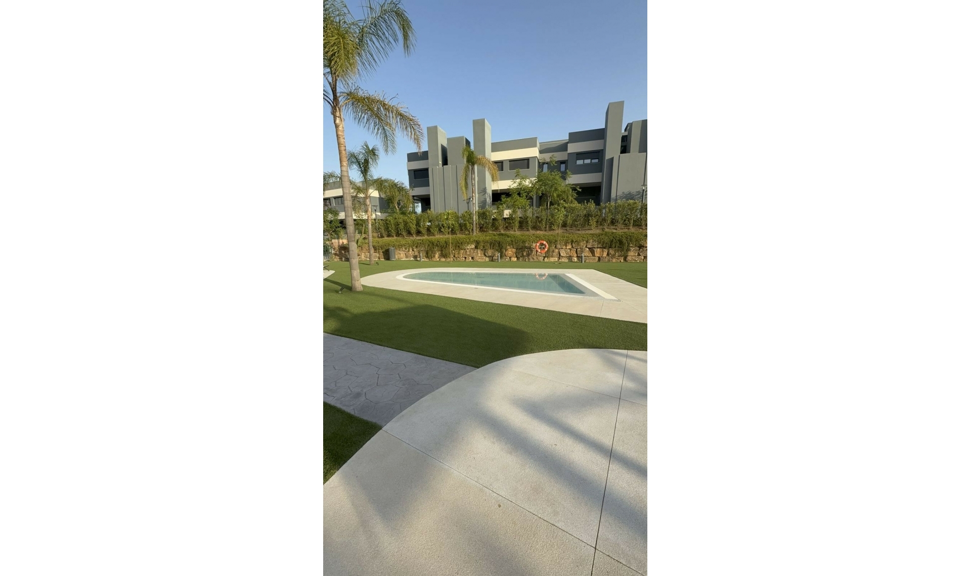 Další prodej - Apartment -
Estepona