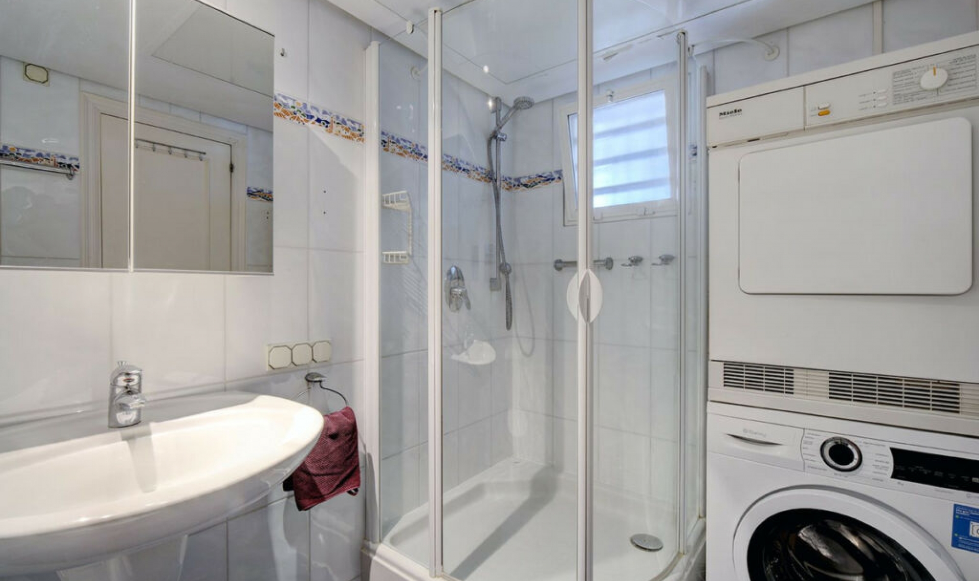 Další prodej - Apartment -
Estepona