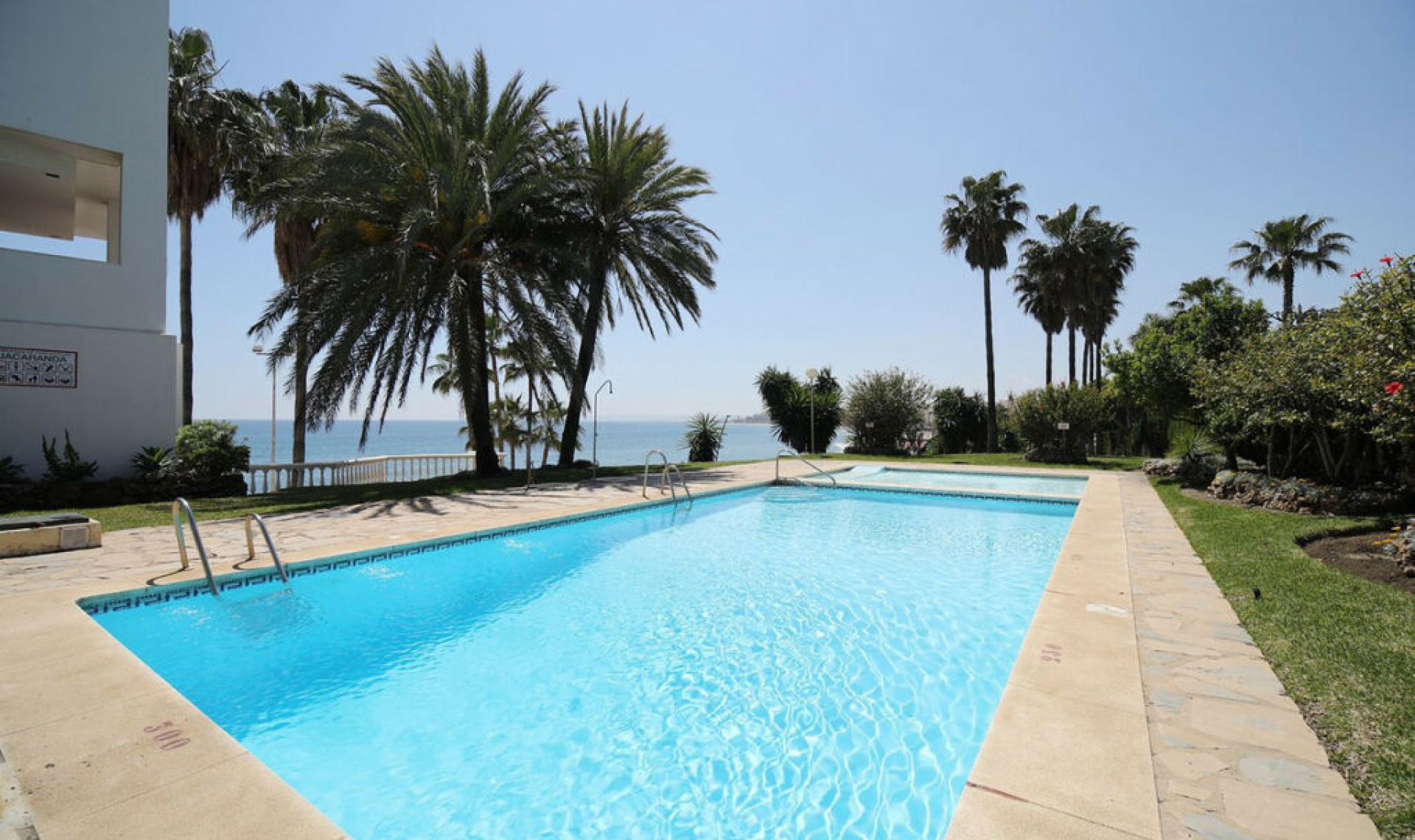 Další prodej - Apartment -
Estepona