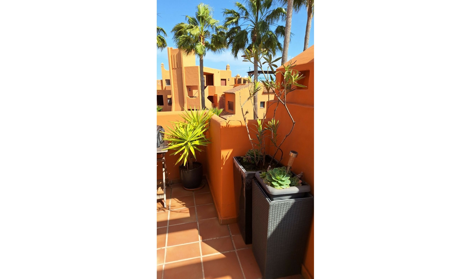 Další prodej - Apartment -
Estepona