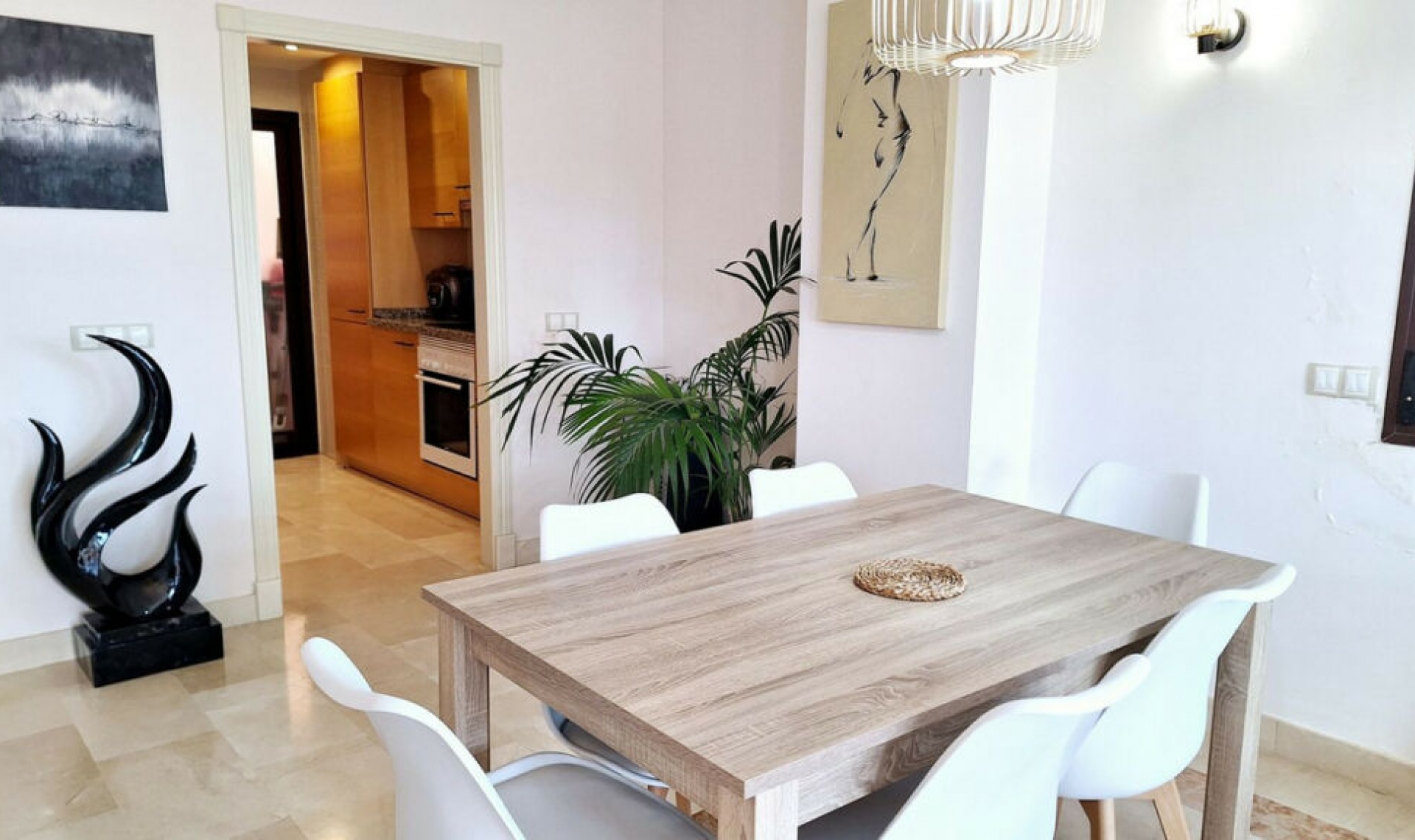 Další prodej - Apartment -
Estepona