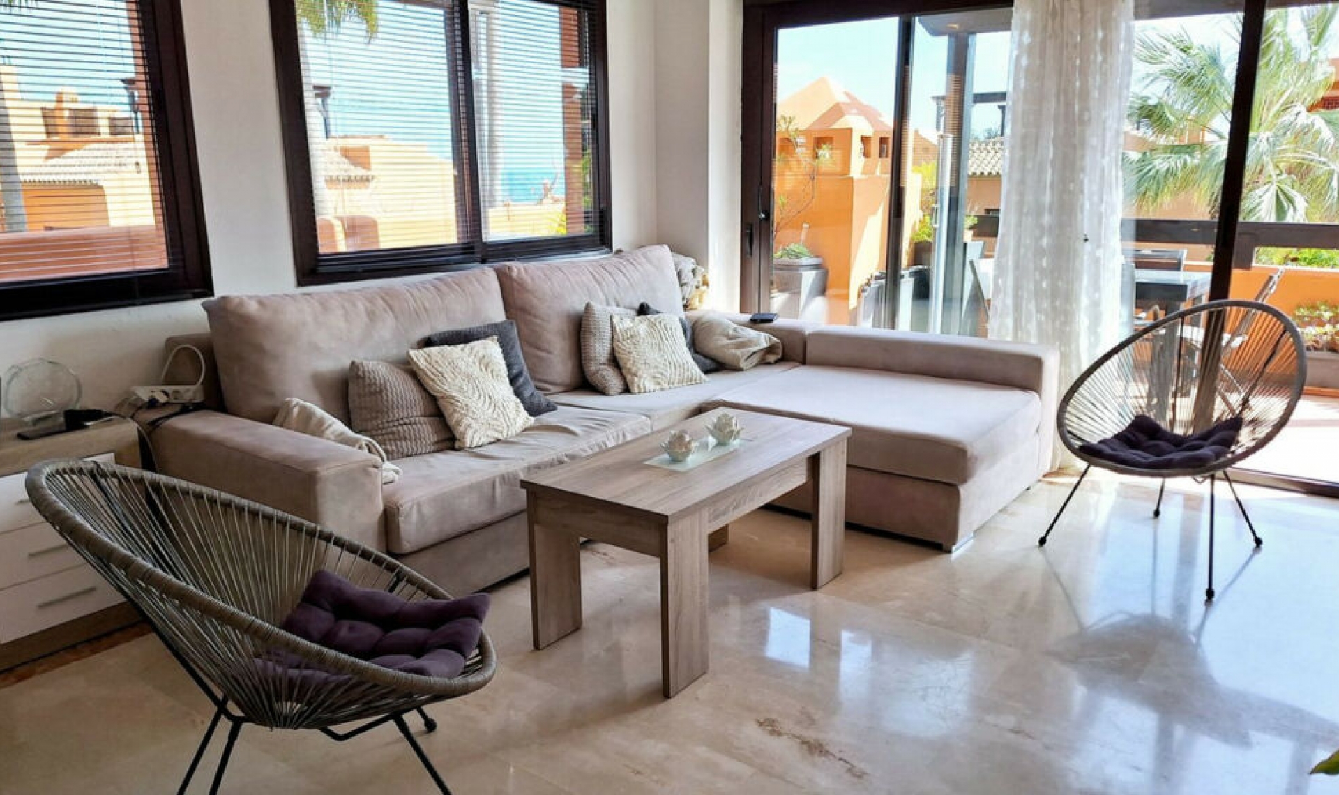 Další prodej - Apartment -
Estepona