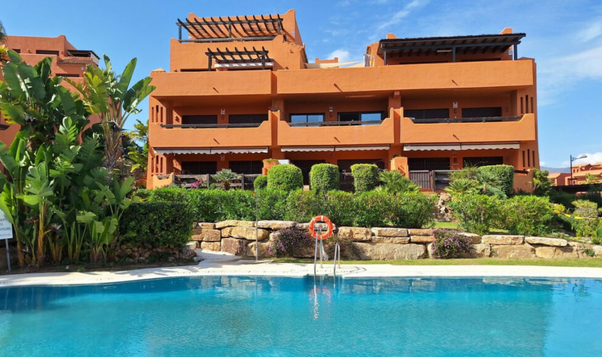 Další prodej - Apartment -
Estepona