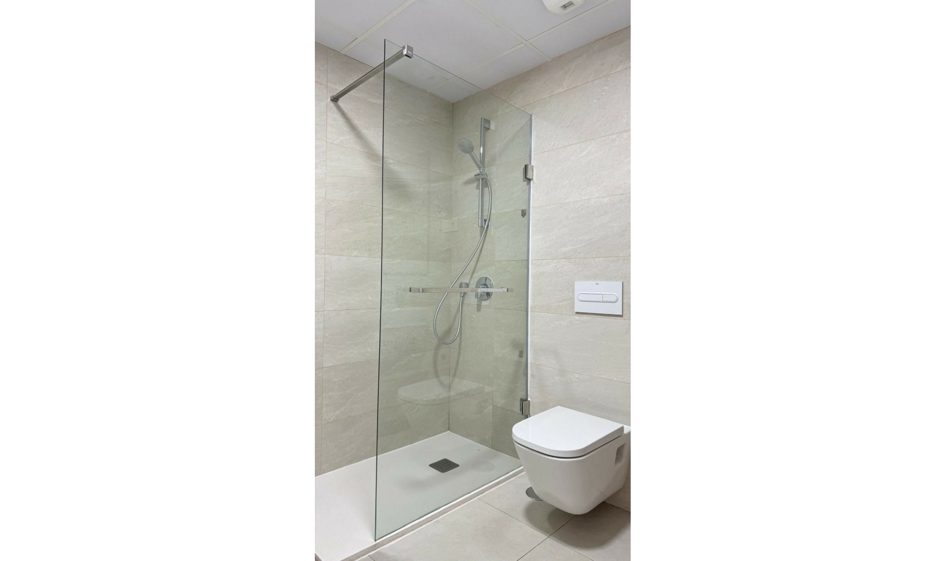 Další prodej - Apartment -
Estepona