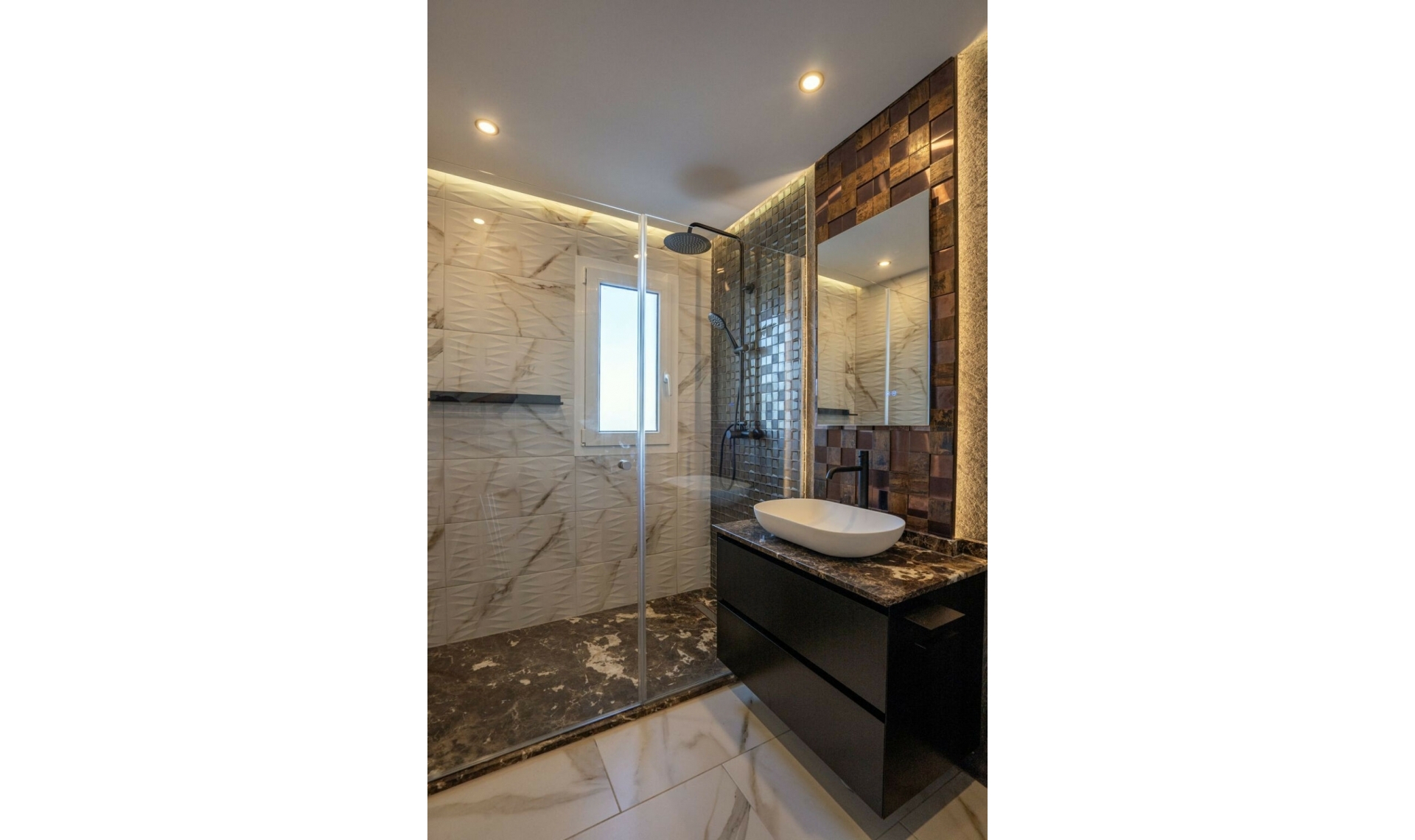 Další prodej - Apartment -
Estepona
