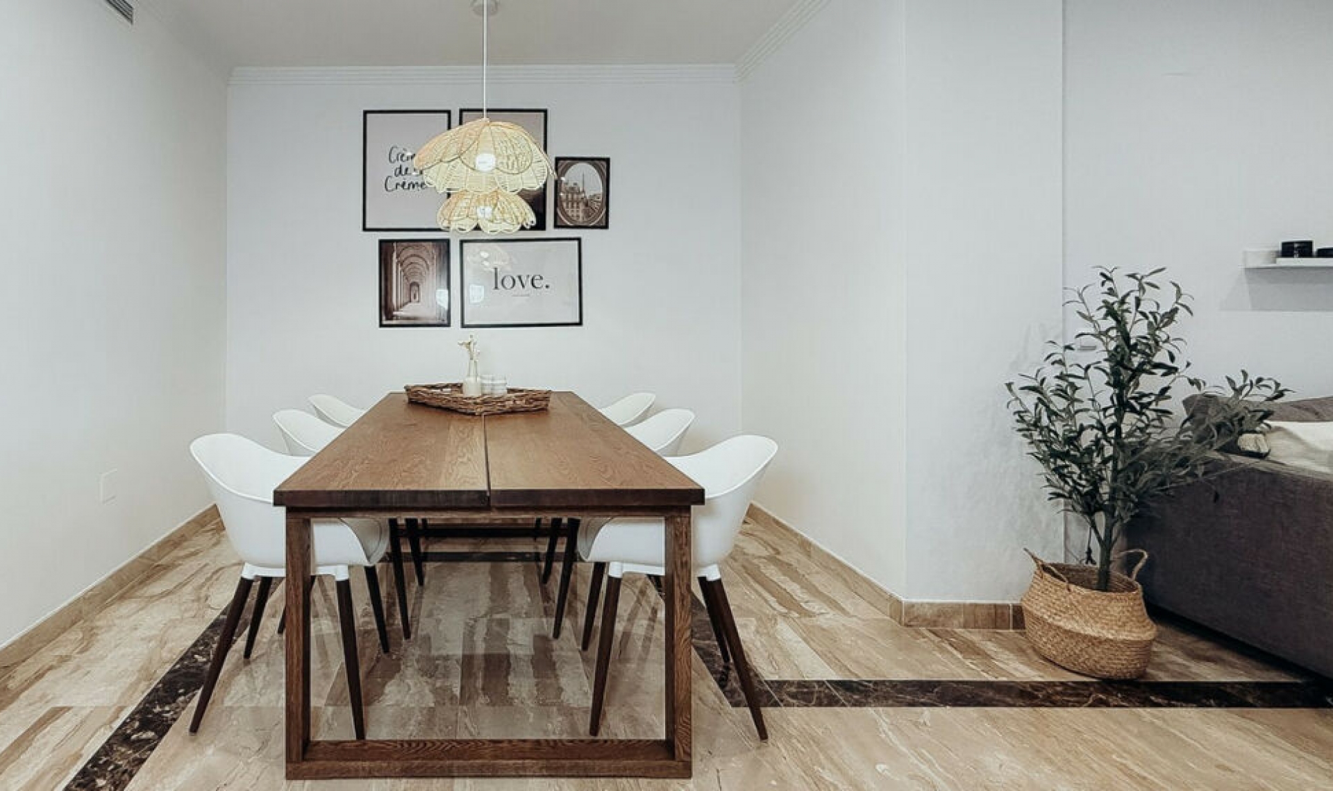 Další prodej - Apartment -
Estepona