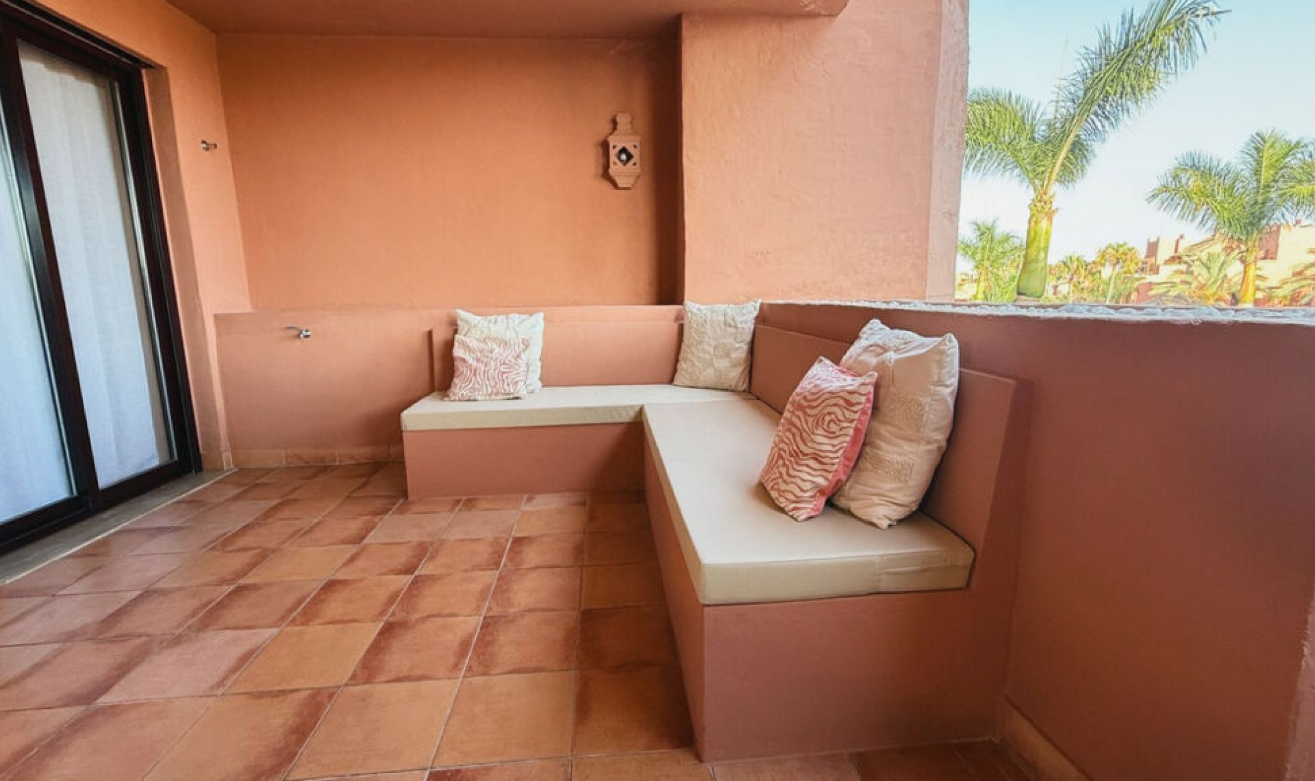 Další prodej - Apartment -
Estepona
