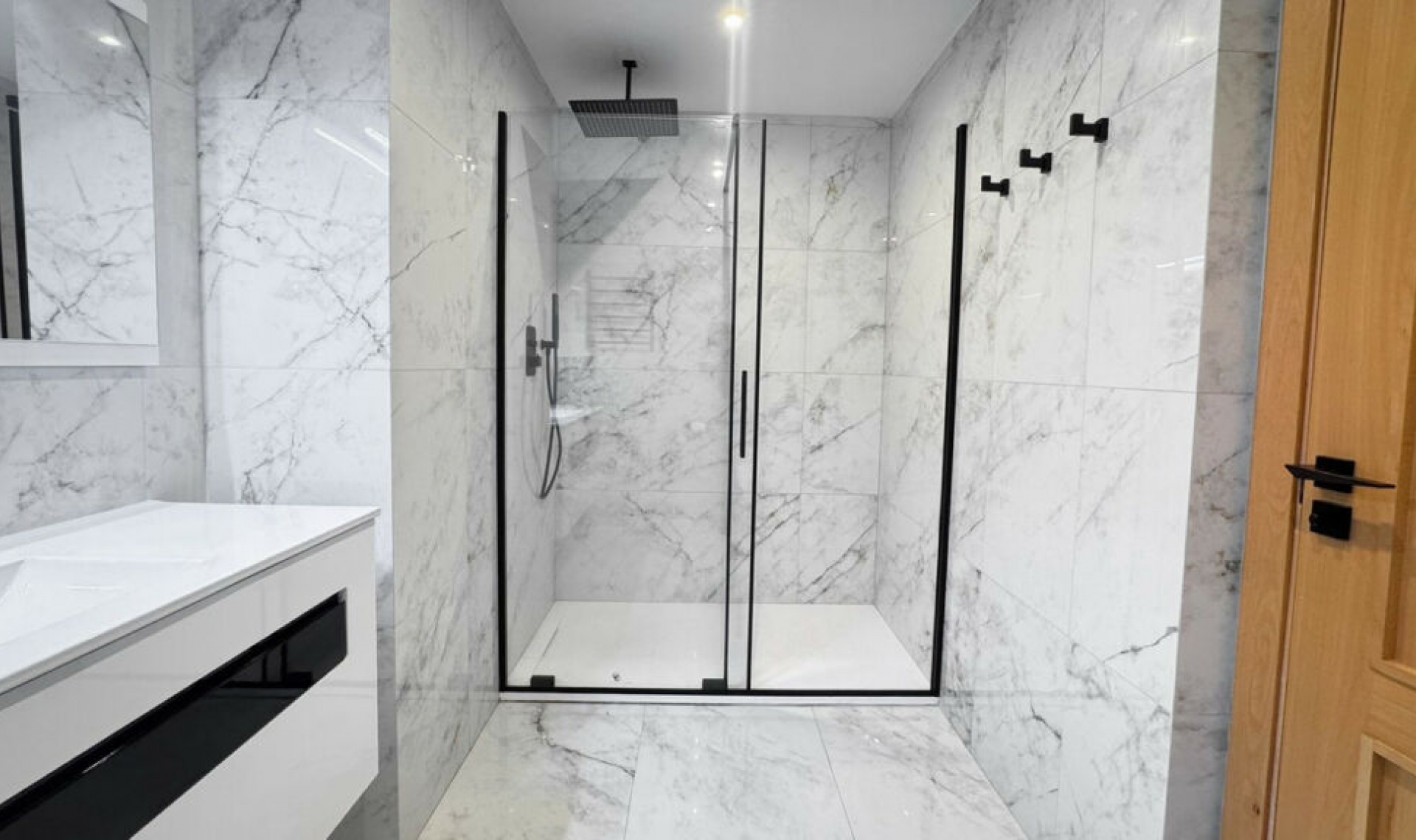 Další prodej - Apartment -
Estepona