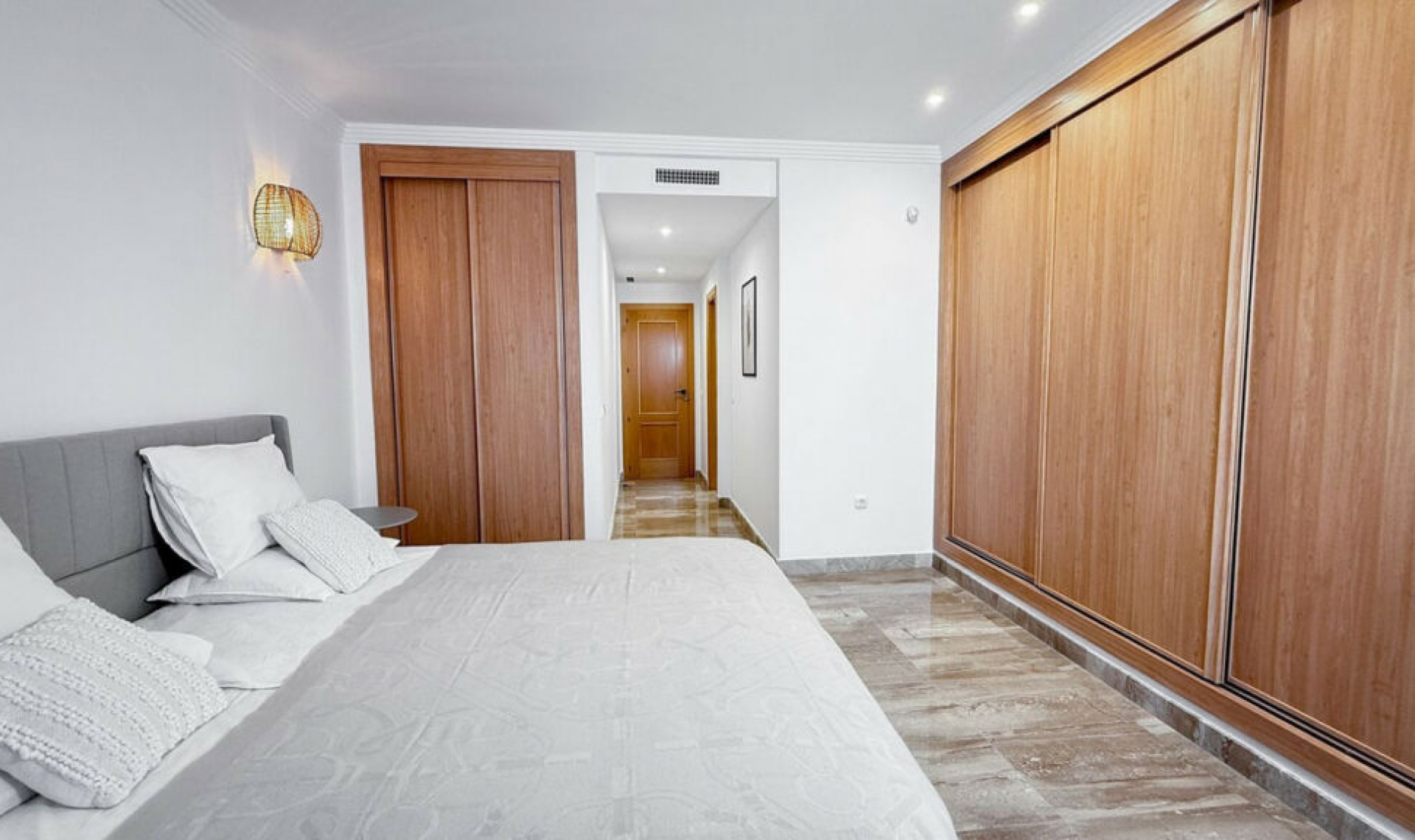 Další prodej - Apartment -
Estepona