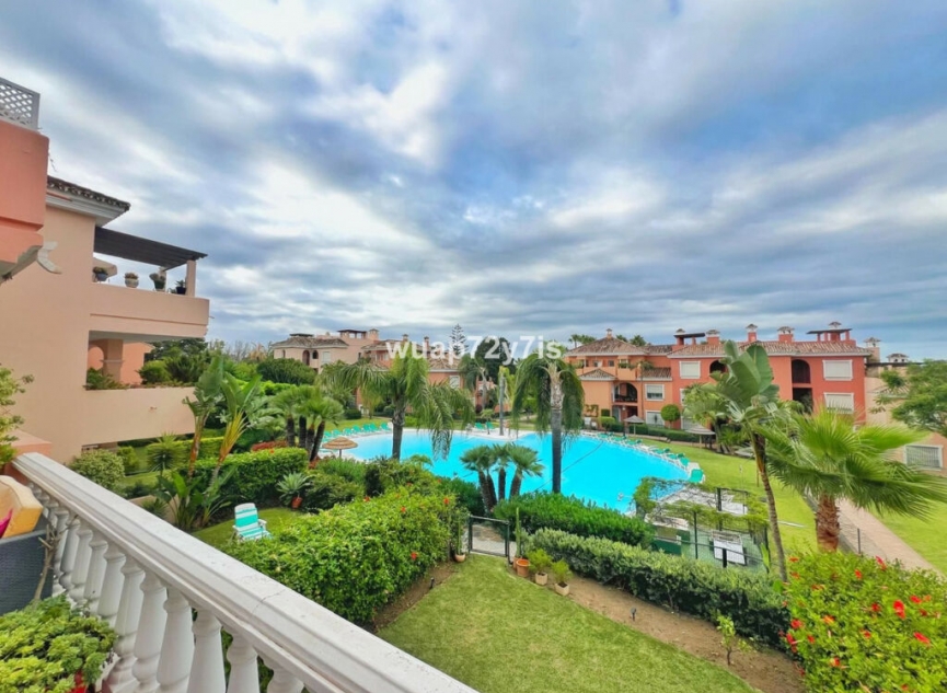 Další prodej - Apartment -
Estepona