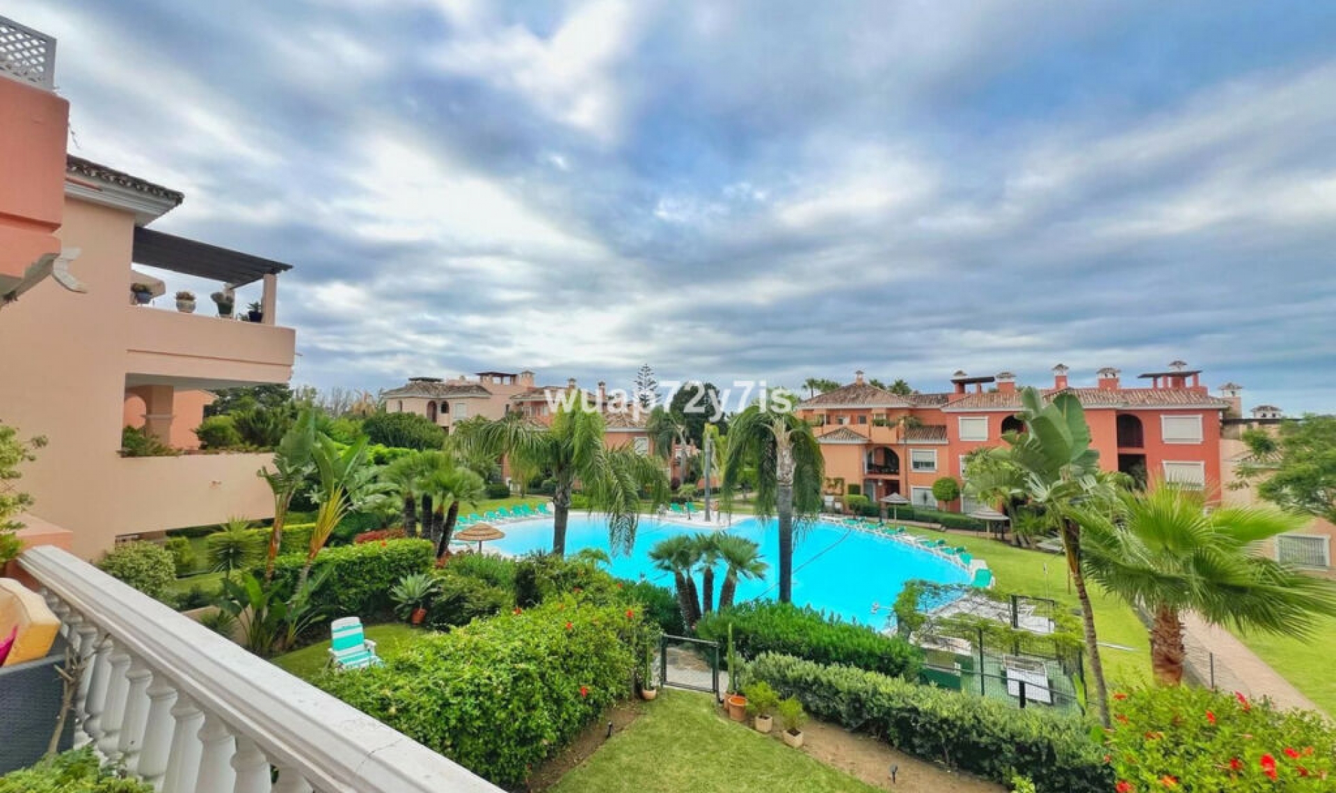 Další prodej - Apartment -
Estepona