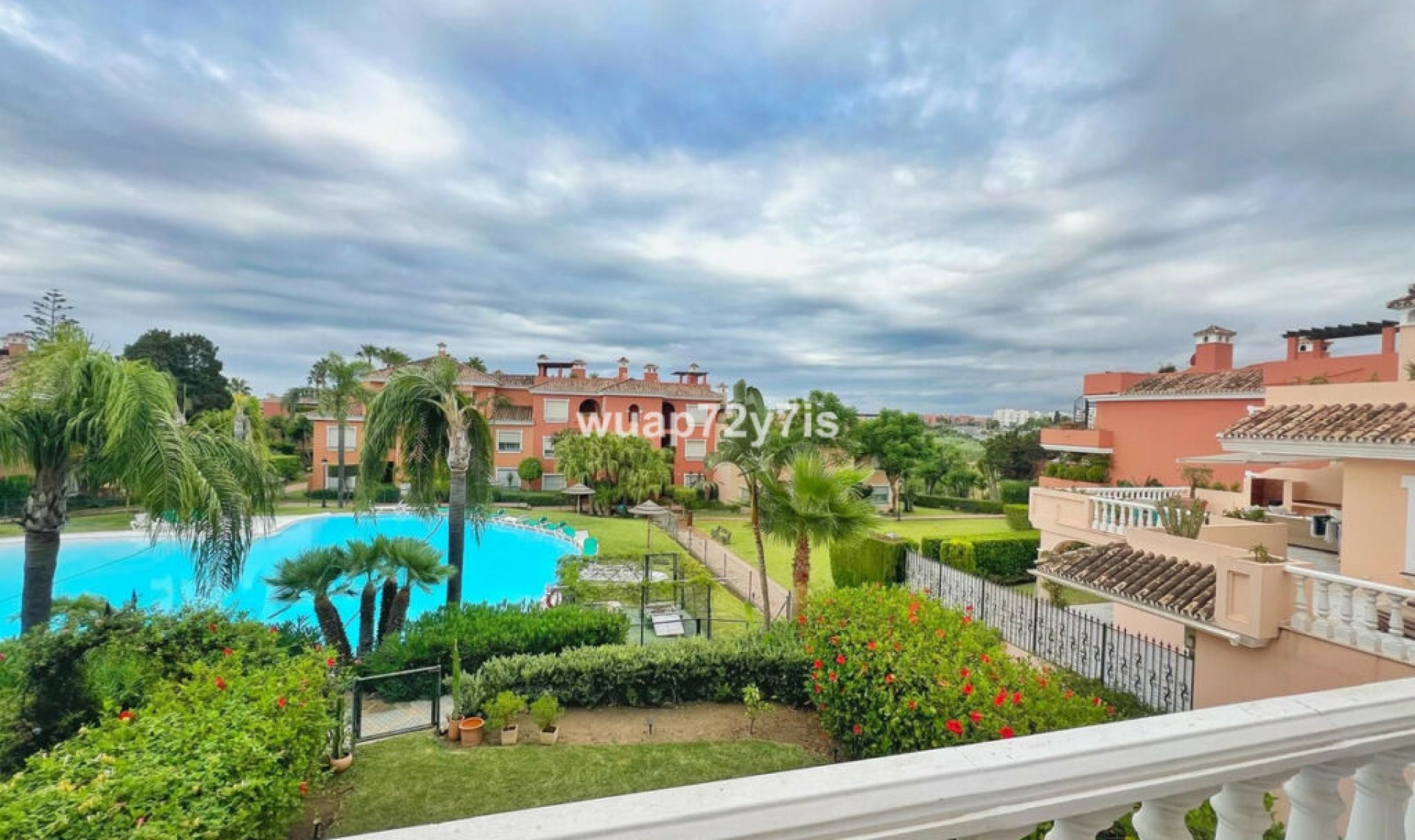 Další prodej - Apartment -
Estepona