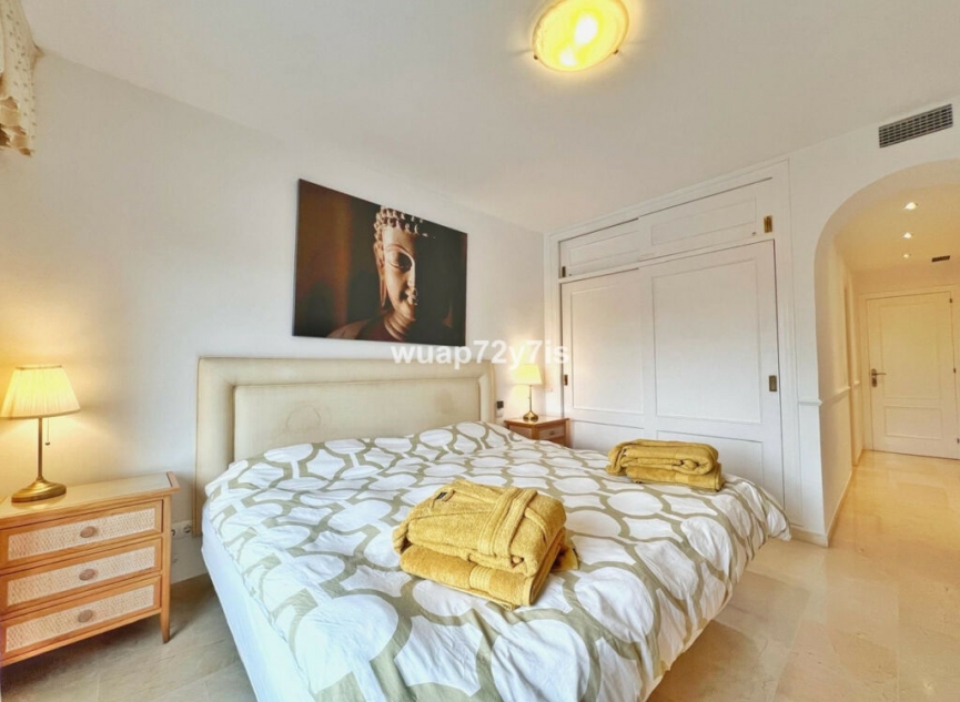 Další prodej - Apartment -
Estepona