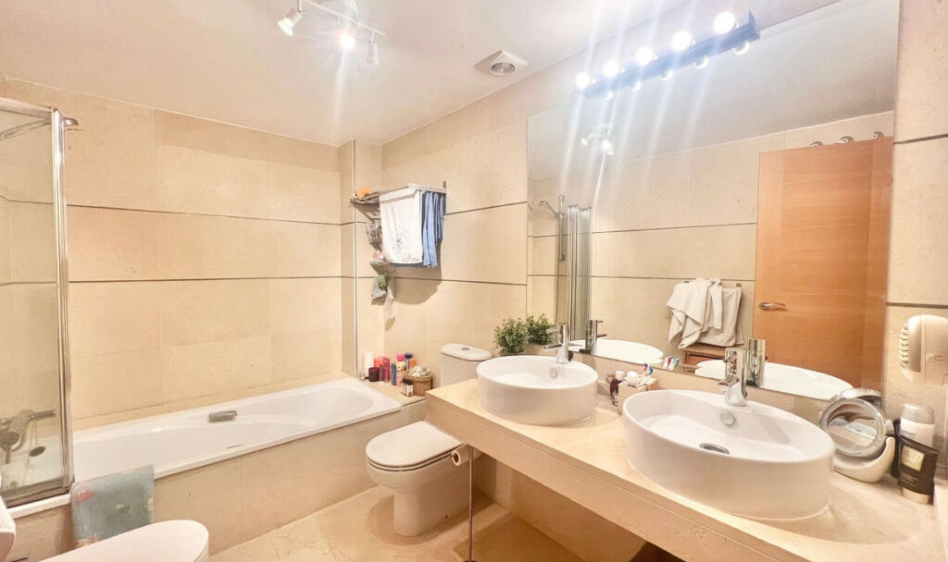 Další prodej - Apartment -
Estepona