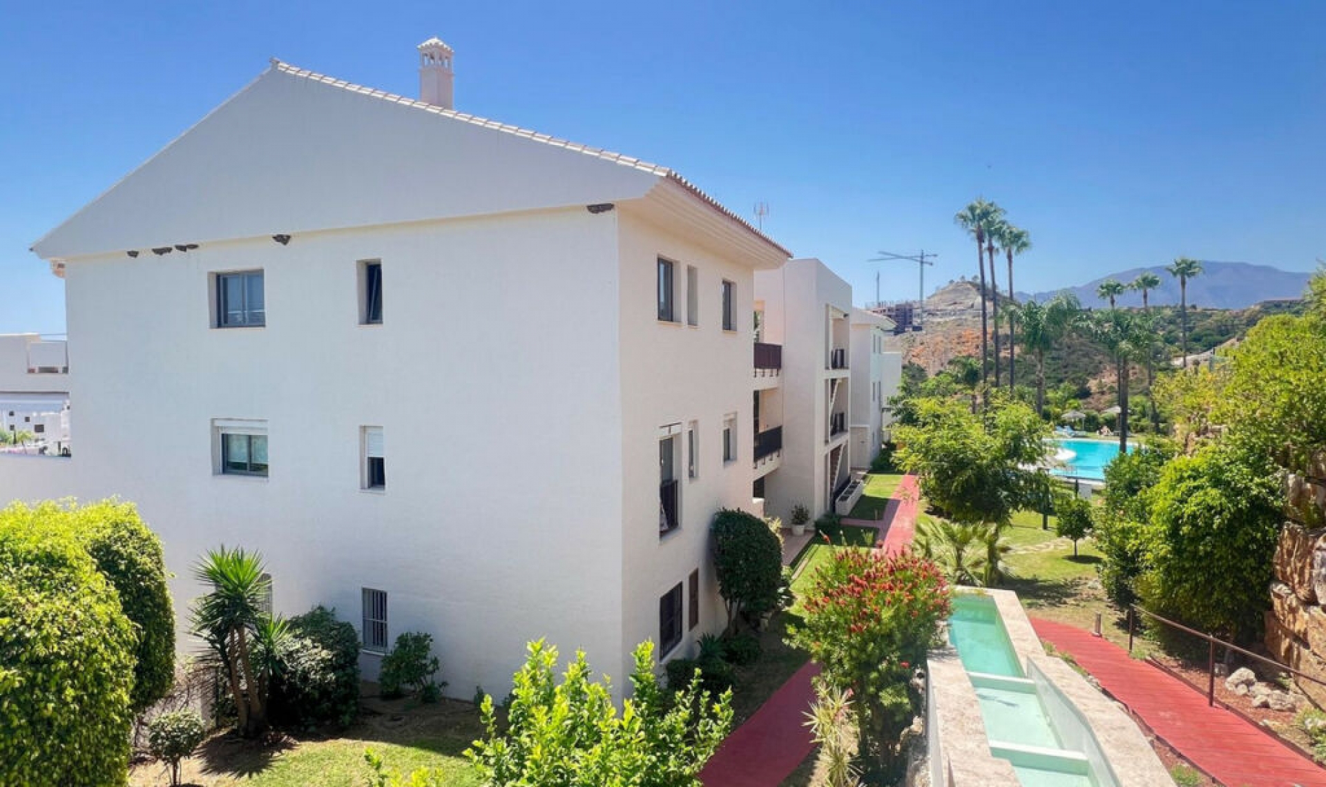 Další prodej - Apartment -
Estepona