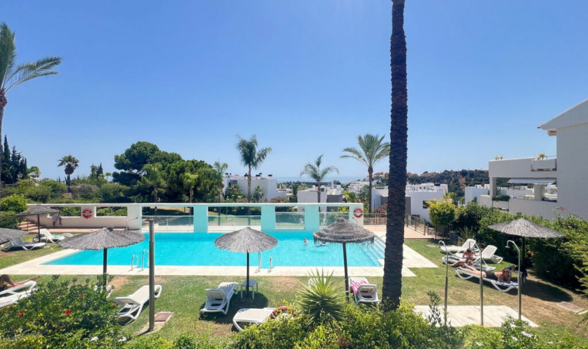 Další prodej - Apartment -
Estepona