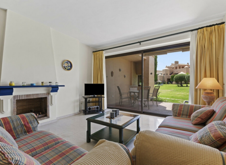 Další prodej - Apartment -
Estepona