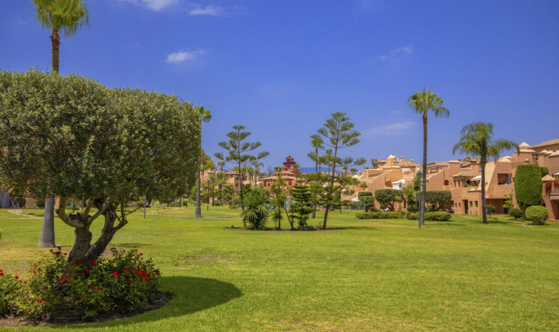 Další prodej - Apartment -
Estepona
