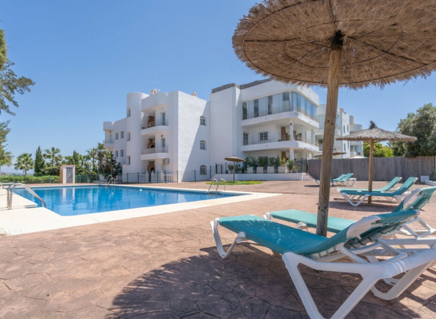 Další prodej - Apartment -
Estepona