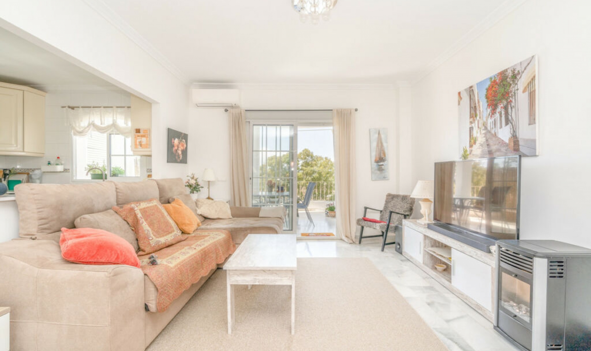 Další prodej - Apartment -
Estepona