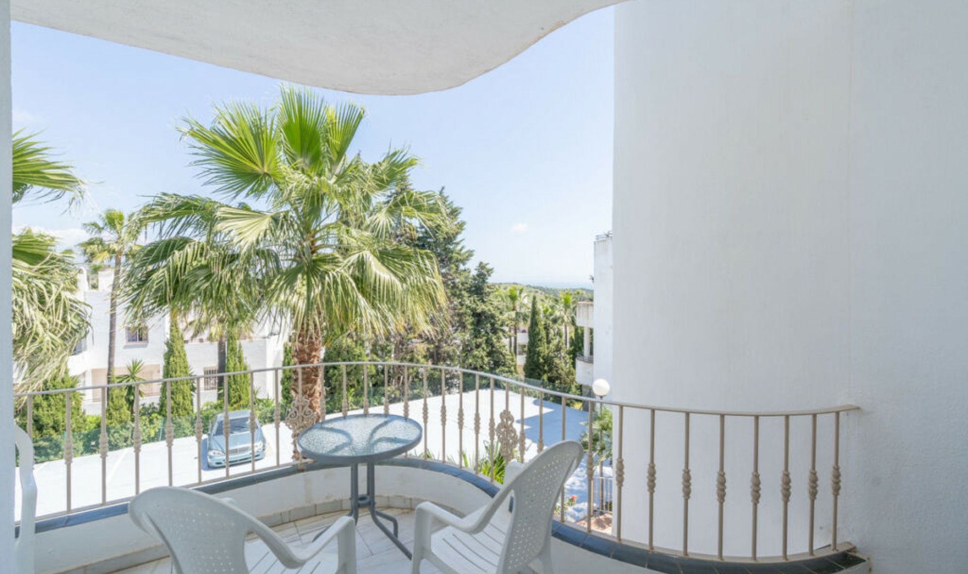 Další prodej - Apartment -
Estepona