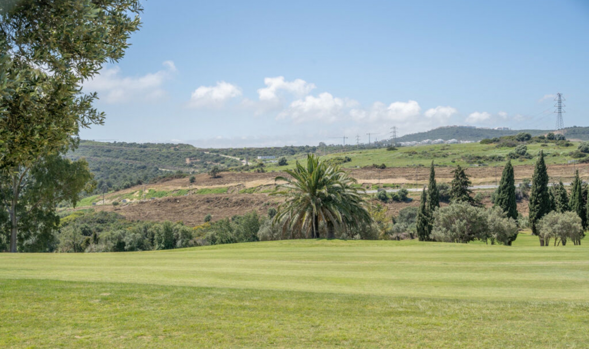 Další prodej - Apartment -
Estepona