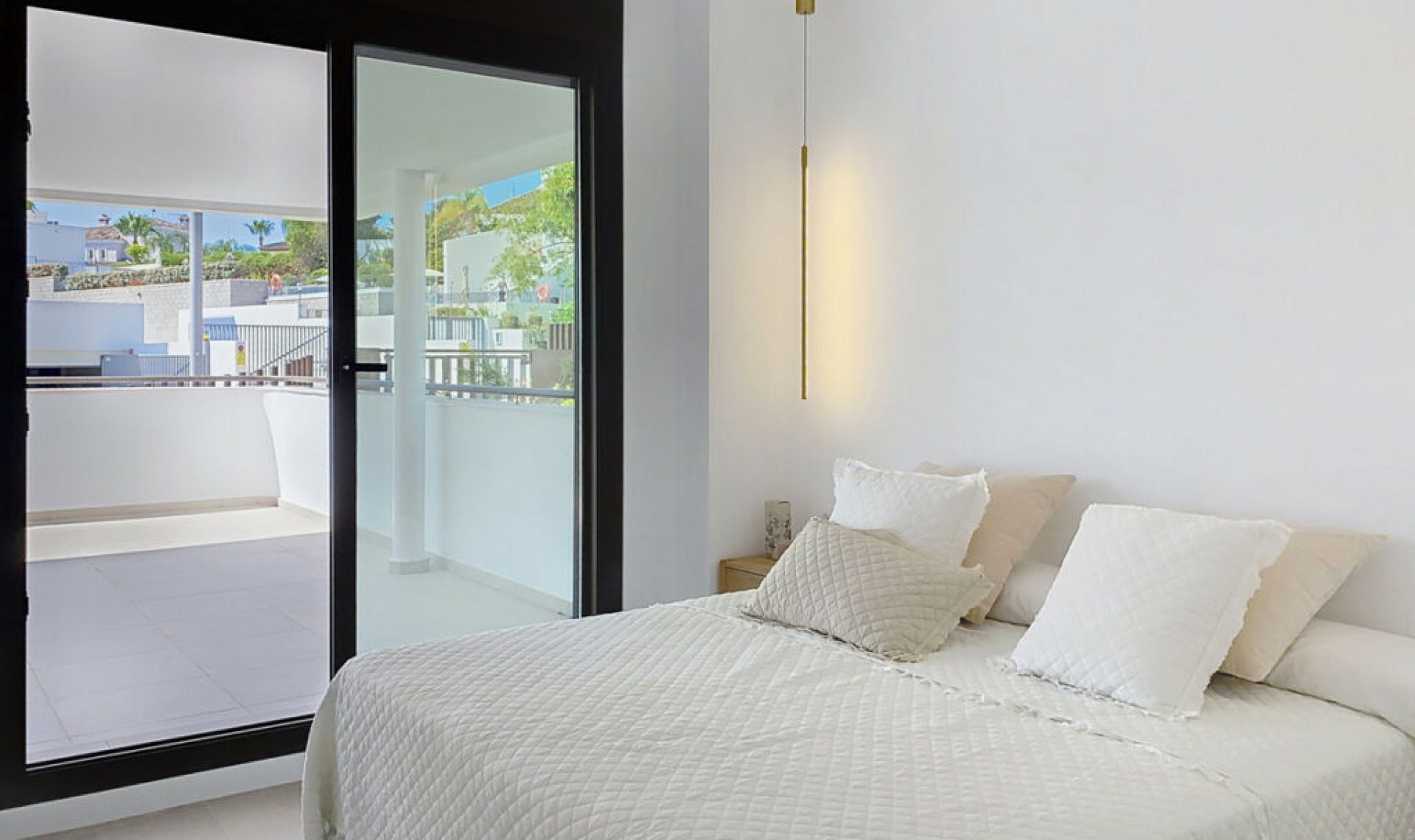 Další prodej - Apartment -
Estepona