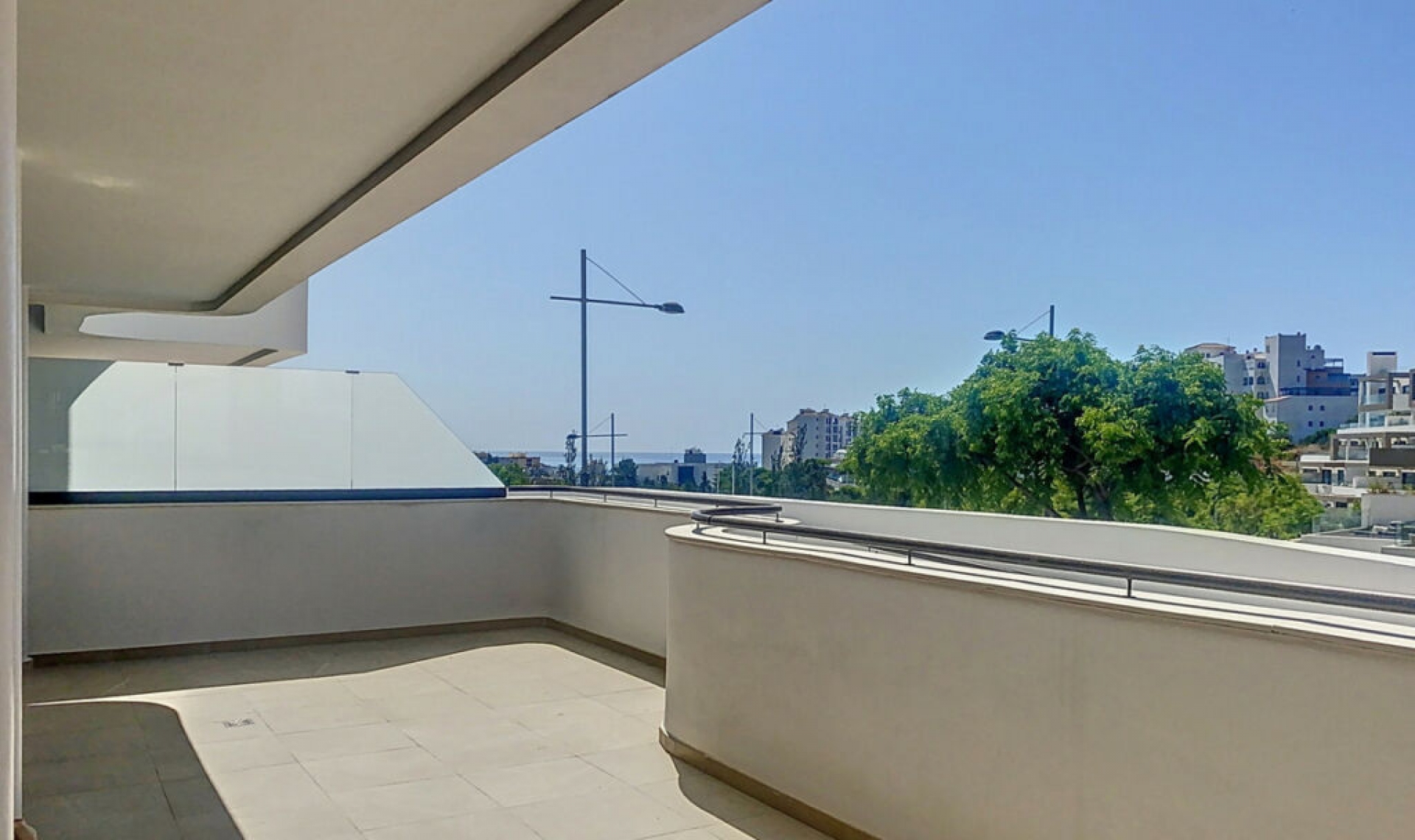 Další prodej - Apartment -
Estepona