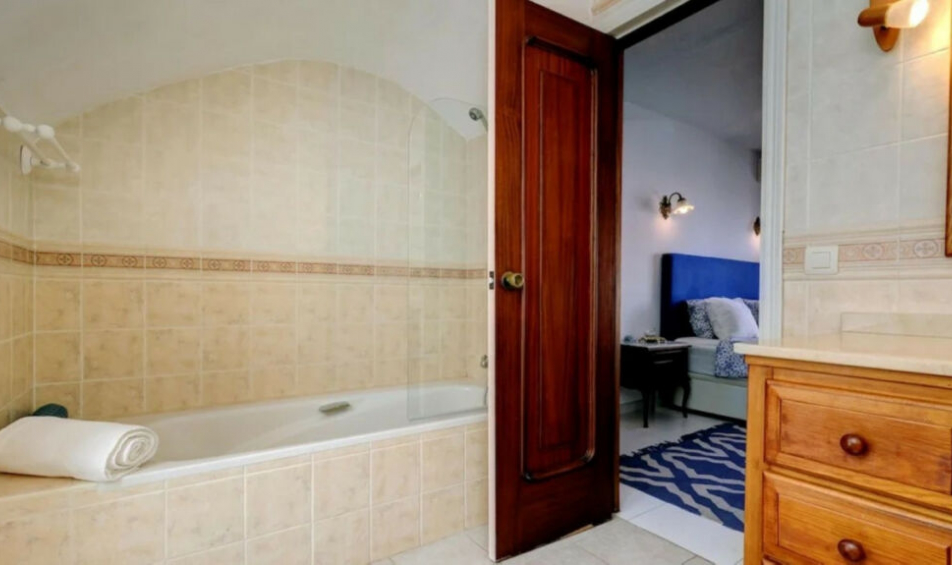 Další prodej - Apartment -
Estepona