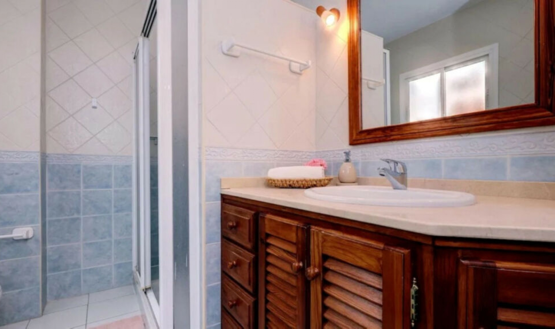 Další prodej - Apartment -
Estepona