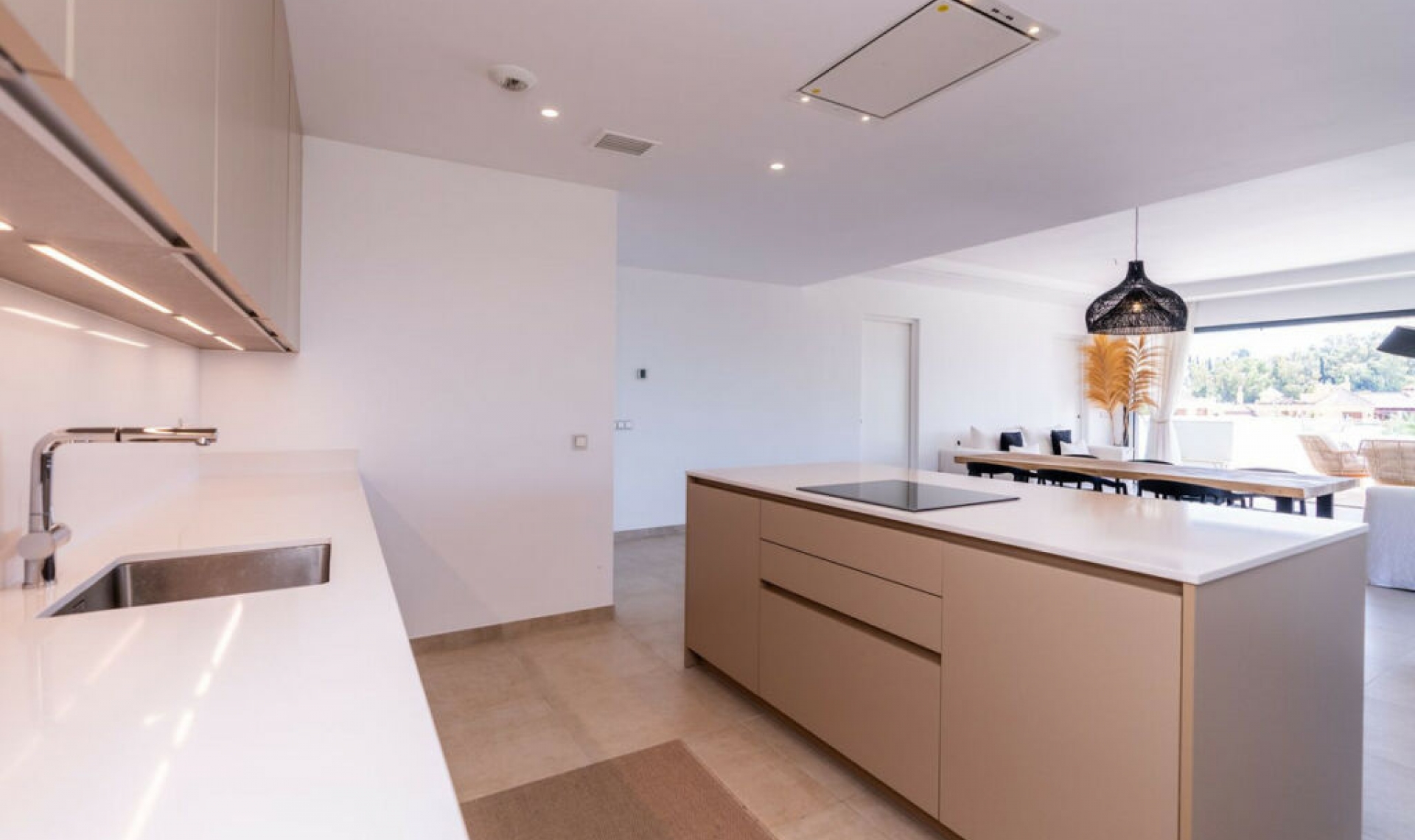 Další prodej - Apartment -
Estepona