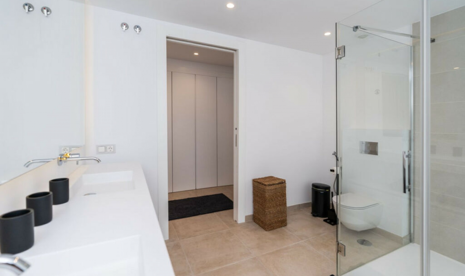 Další prodej - Apartment -
Estepona