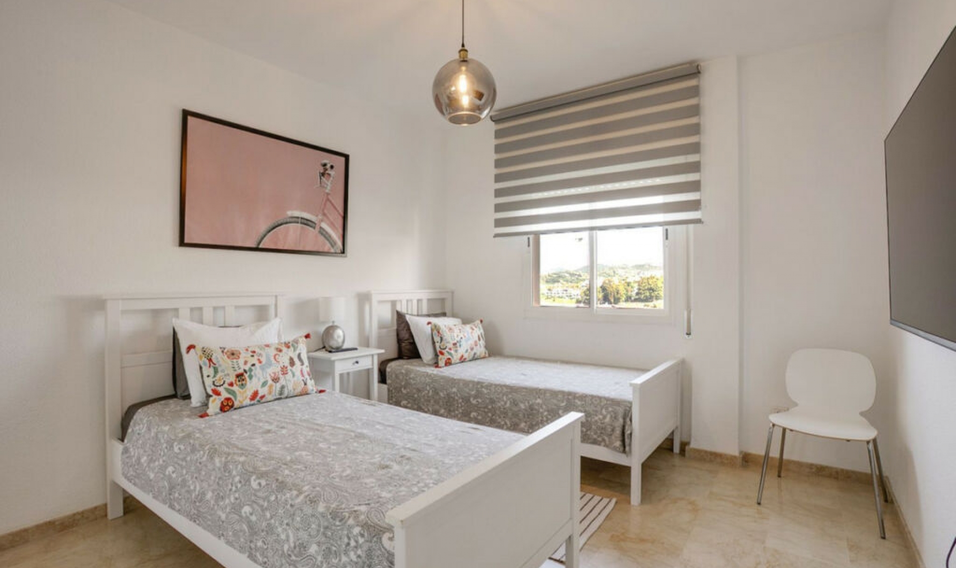 Další prodej - Apartment -
Estepona
