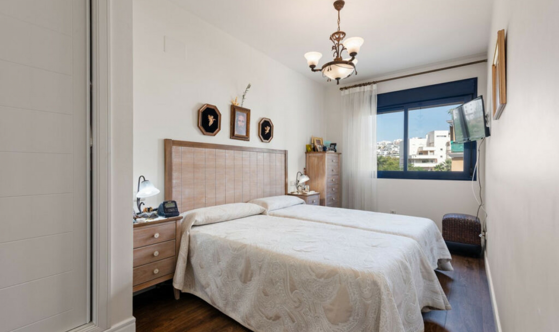 Další prodej - Apartment -
Estepona