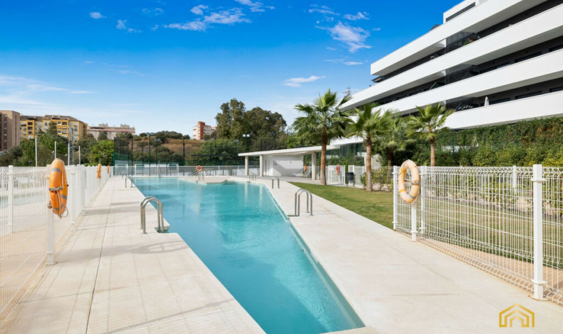 Další prodej - Apartment -
Estepona